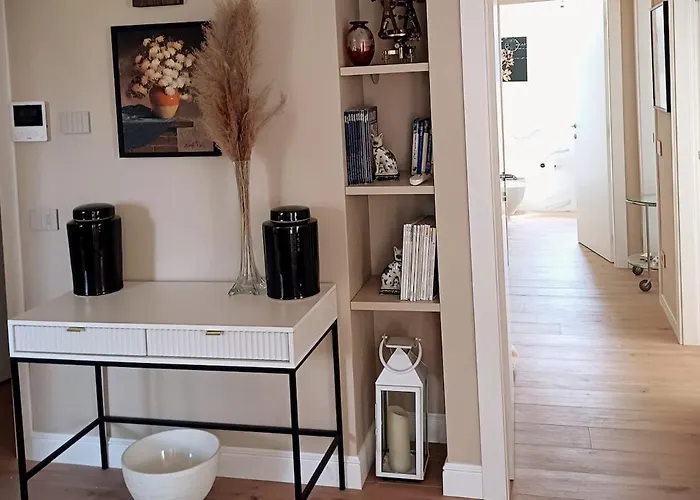 Retreat,ac,pool,ev Car Apartman Bellagio