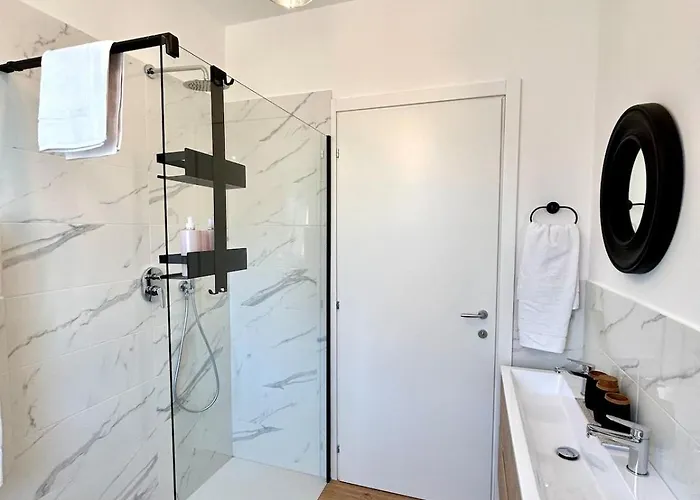 Appartement Retreat,ac,pool,ev Car Bellagio